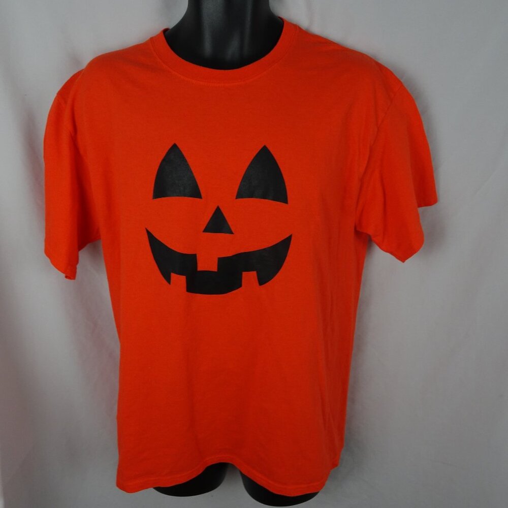 Port & Company Halloween Pumpkin Shirt Size L